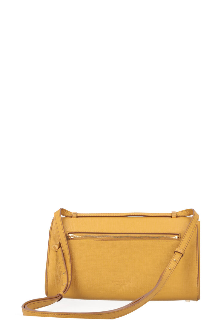 BOTTEGA VENETA BV Angle Bag Leather Yellow