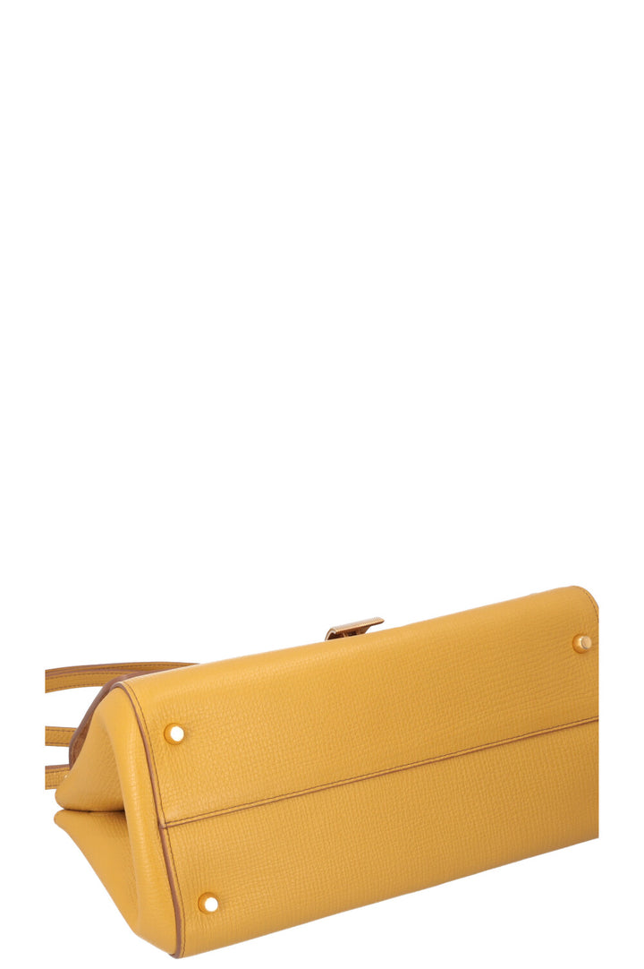 BOTTEGA VENETA BV Angle Bag Leather Yellow