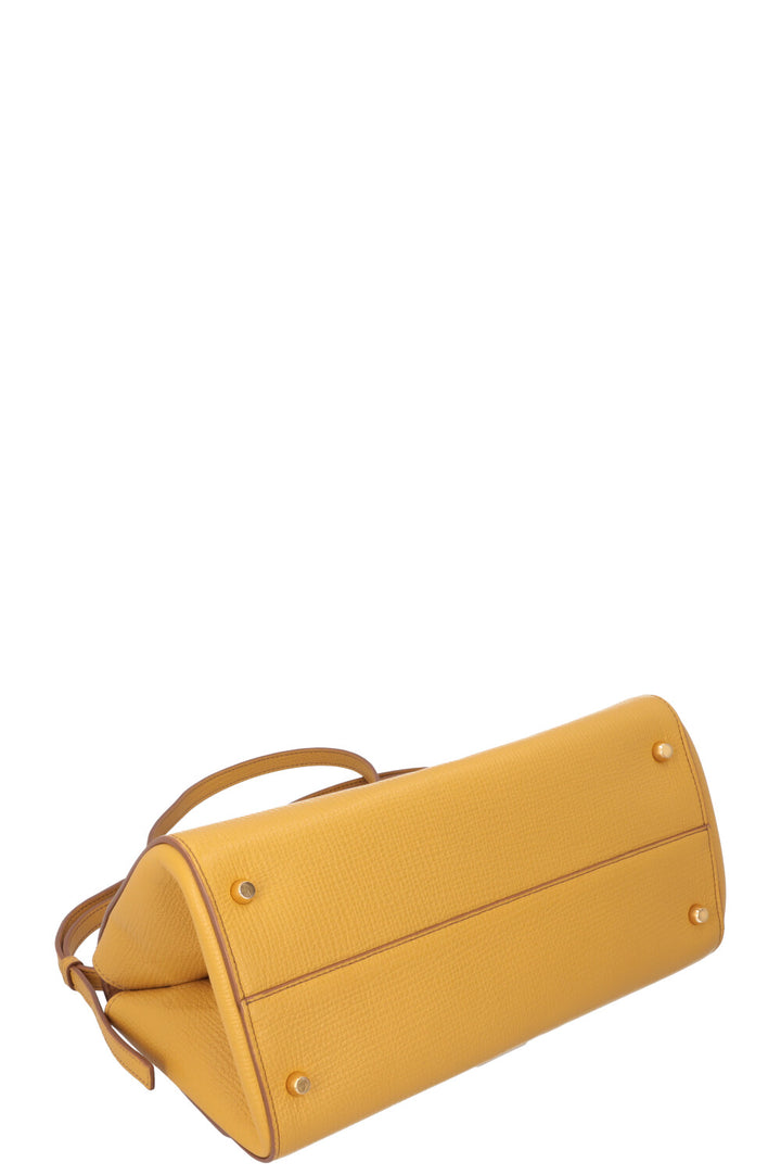 BOTTEGA VENETA BV Angle Bag Leather Yellow