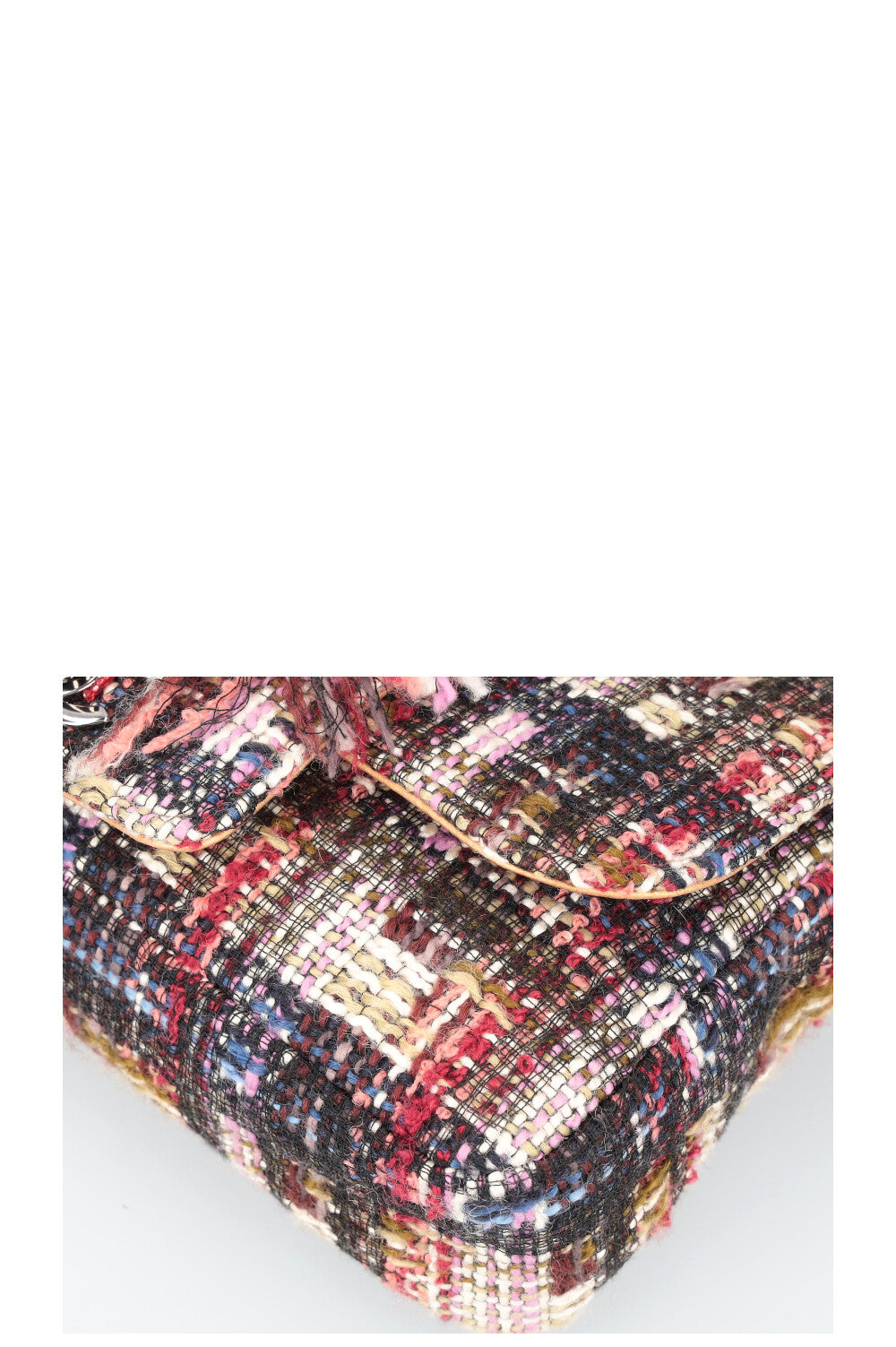 CHANEL Fringed Tweed Single Flap Pink & Red