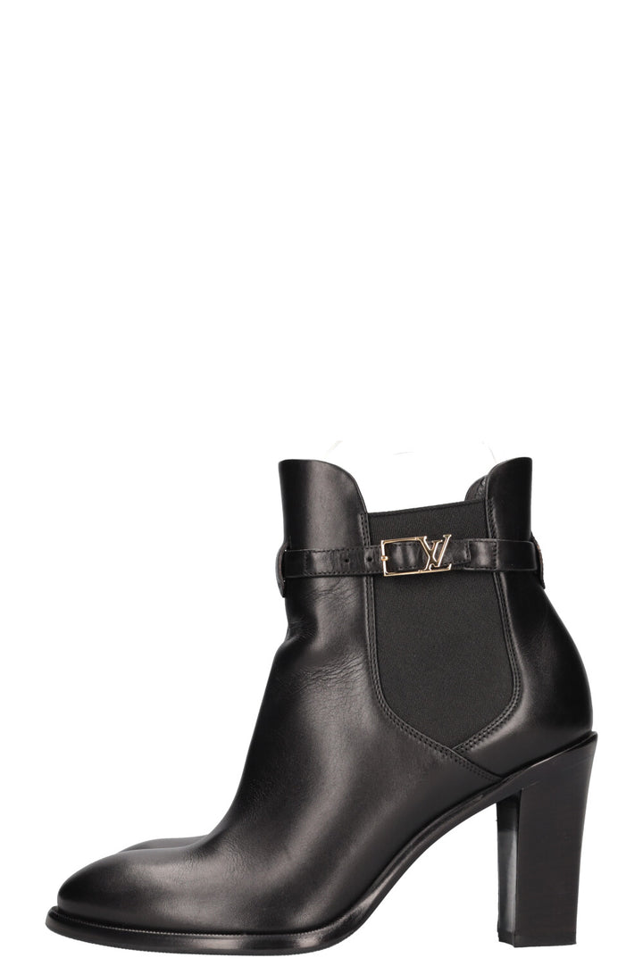 LOUIS VUITTON Loyalty Boots Black