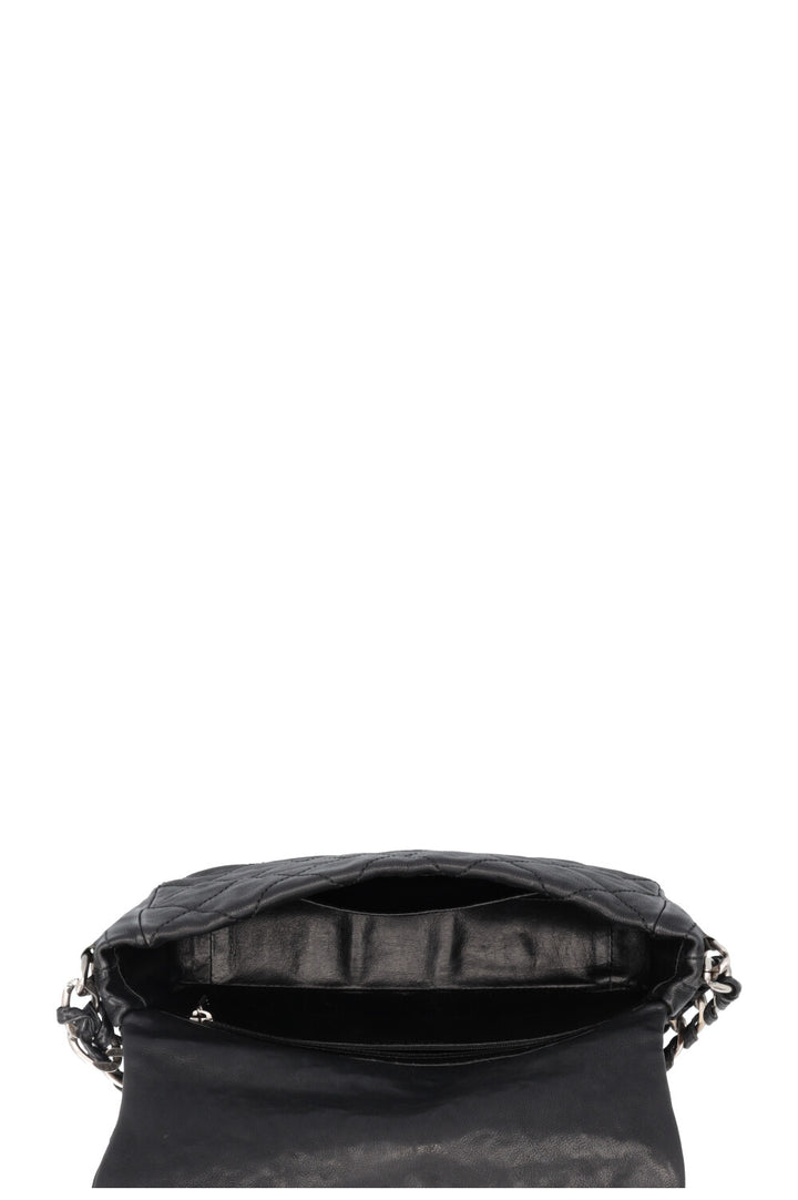 CHANEL Modern Chain Flap Bag Black