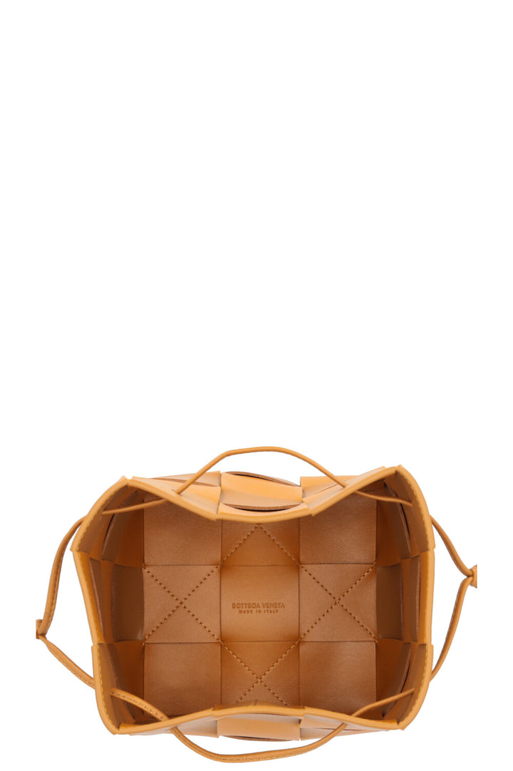 BOTTEGA VENETA Small Cassette Bucket Bag Leather Brown