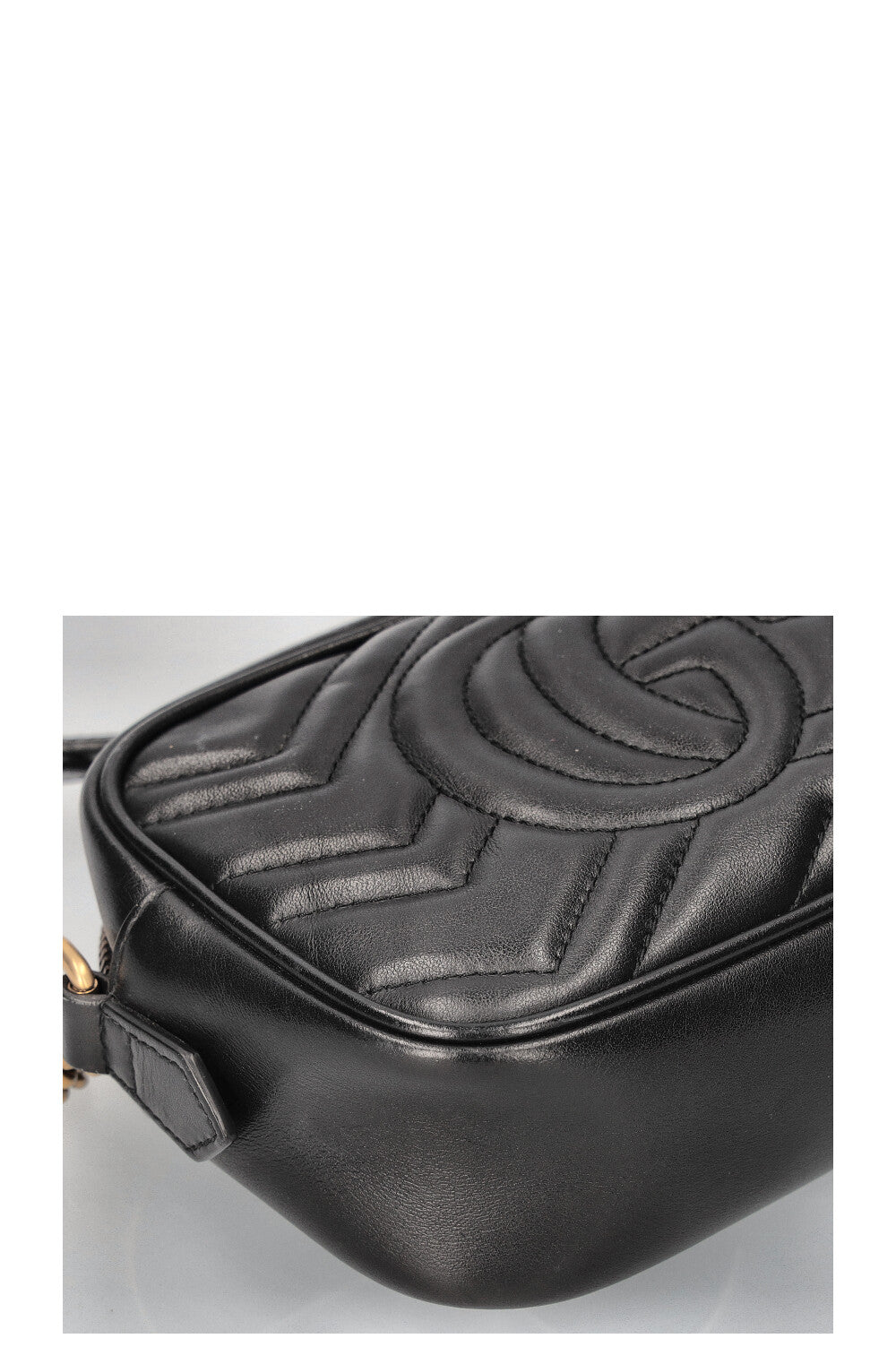 GUCCI Marmont Small Camera Bag Black