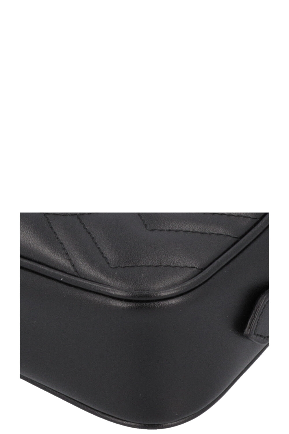 GUCCI Petit sac à bandoulière matelassé Marmont Noir