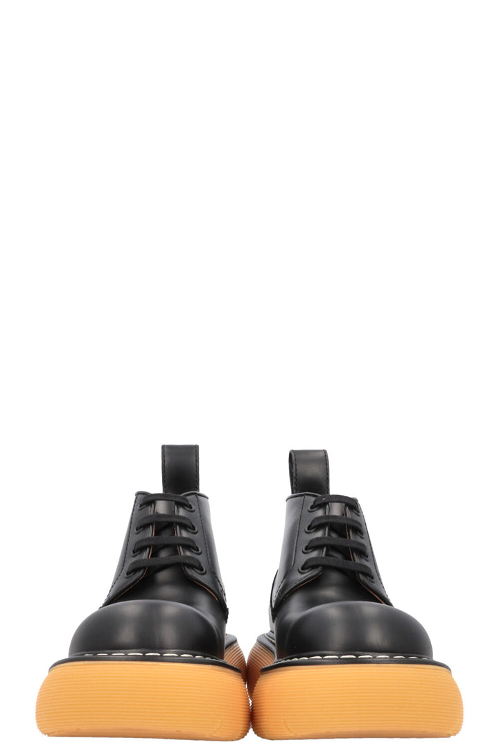 BOTTEGA VENETA Swell Ankle Boots Leather Black