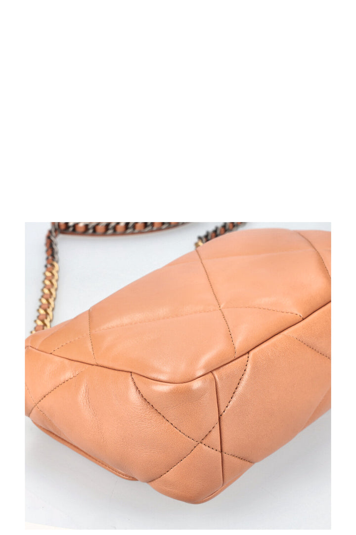 CHANEL 19 Sac Caramel