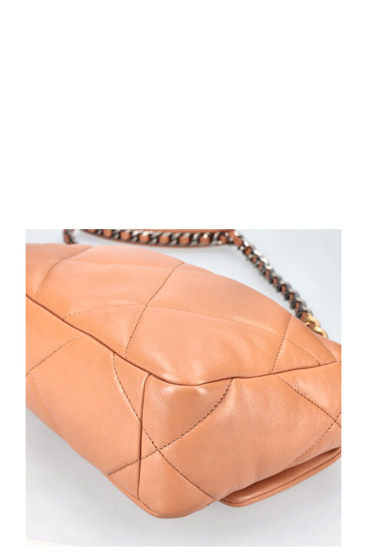 CHANEL 19 Sac Caramel