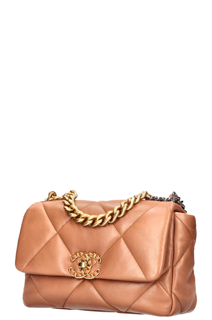 CHANEL 19 Bag Caramel