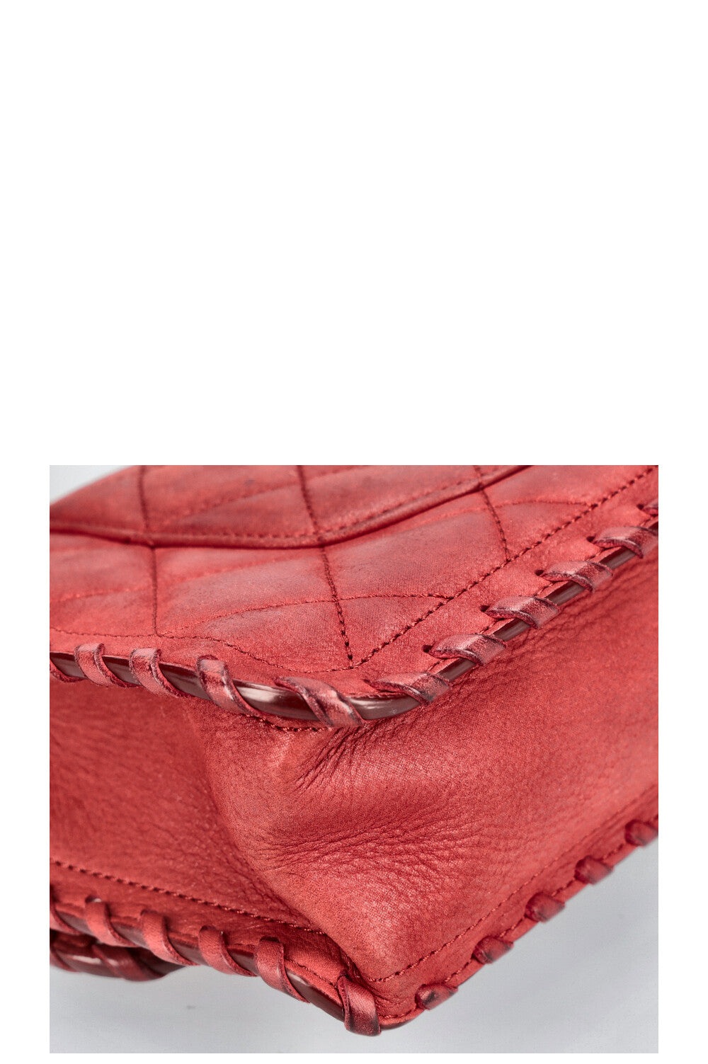 CHANEL Happy Stitch Single Flap Red