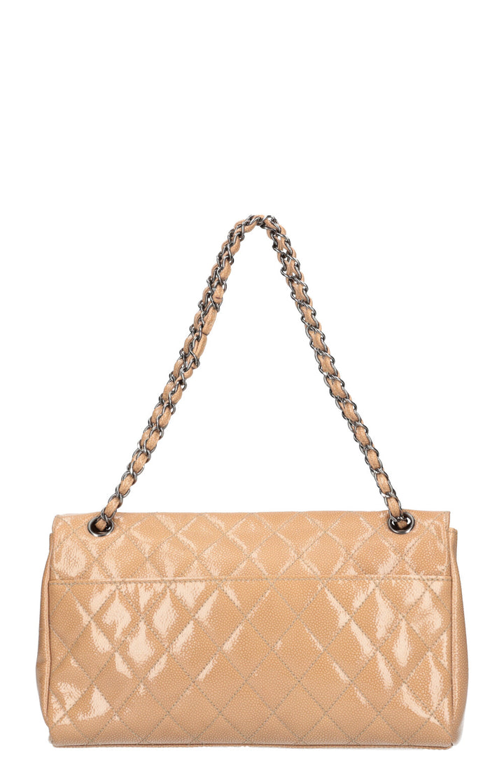 CHANEL 2.55 Single Flap Bag Patent Caviar Beige