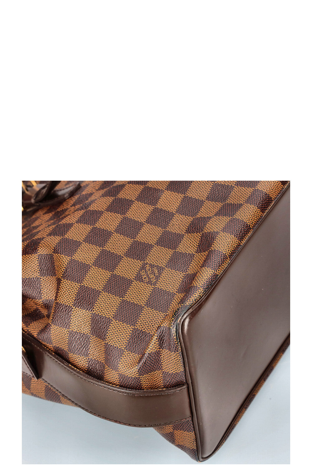 LOUIS VUITTON Chelsea Bag Damier Ebene