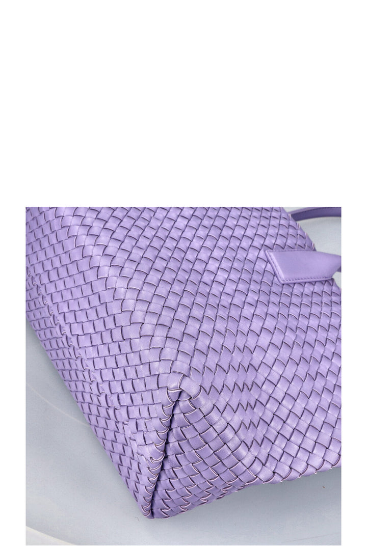 BOTTEGA VENETA Medium Cabat Tote Intrecciato Purple