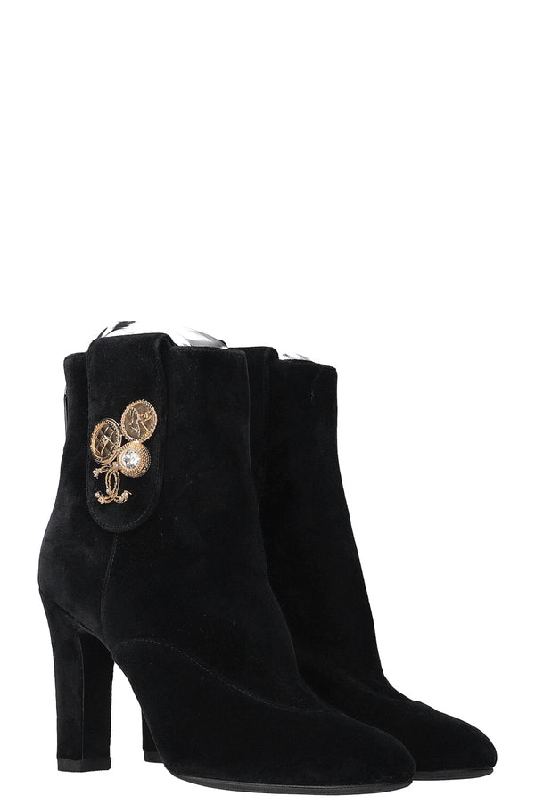 CHANEL Bottines en velours Coin Noir