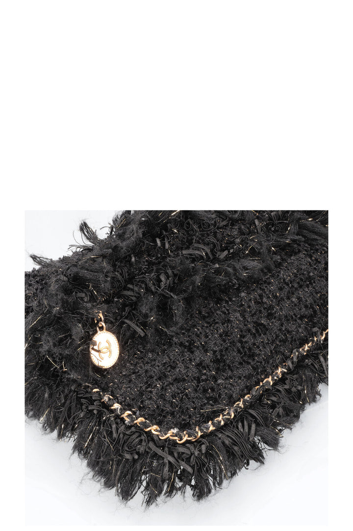 CHANEL Cosmopolite Chain Trim Tweed Clutch Black