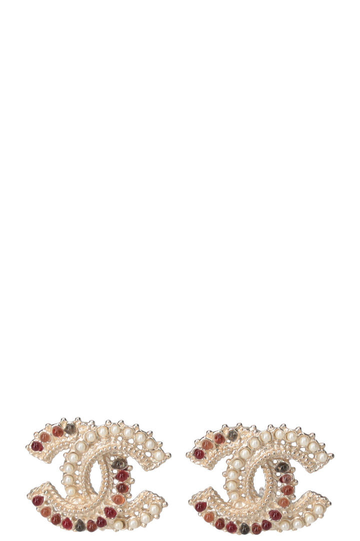 CHANEL CC Earrings embellished with Pearls and Gripoix