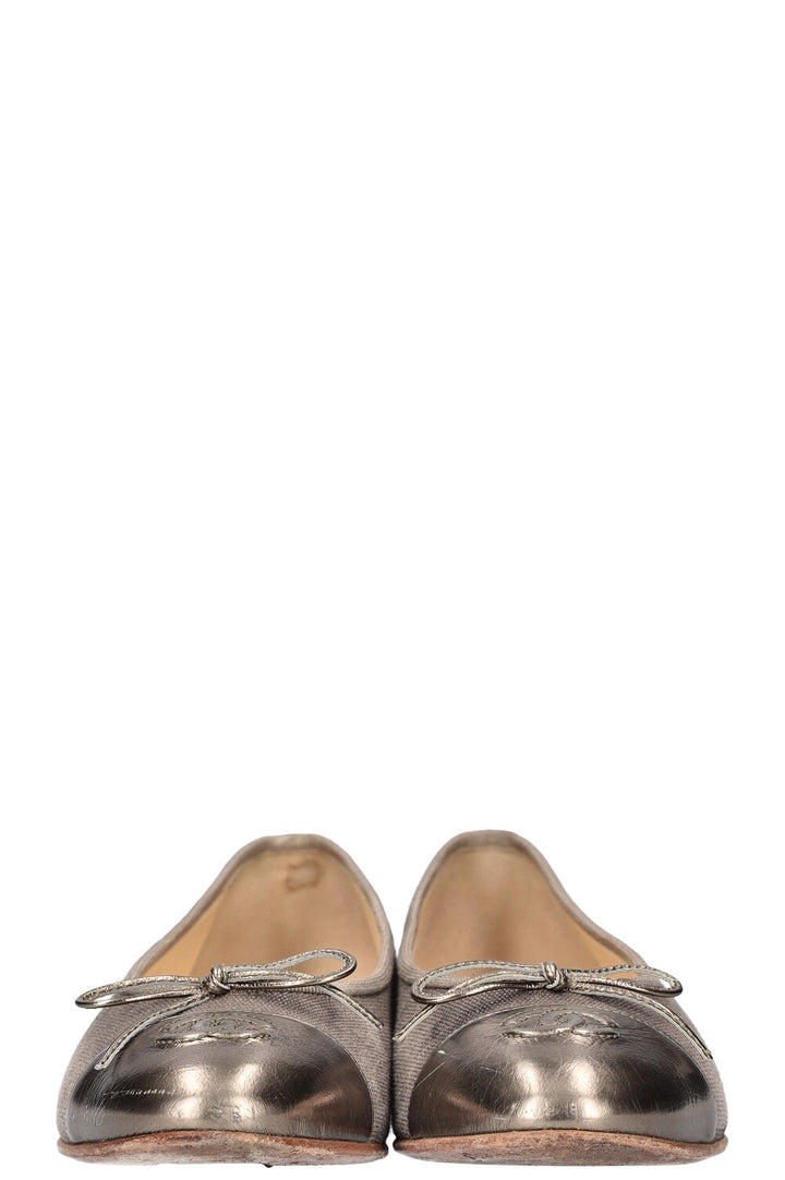 CHANEL Ballerina Flats Gold