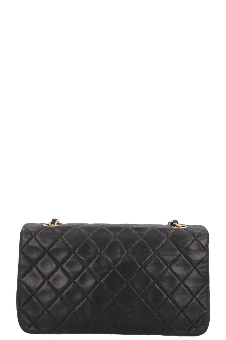 CHANEL Vintage Single Flap Bag Black