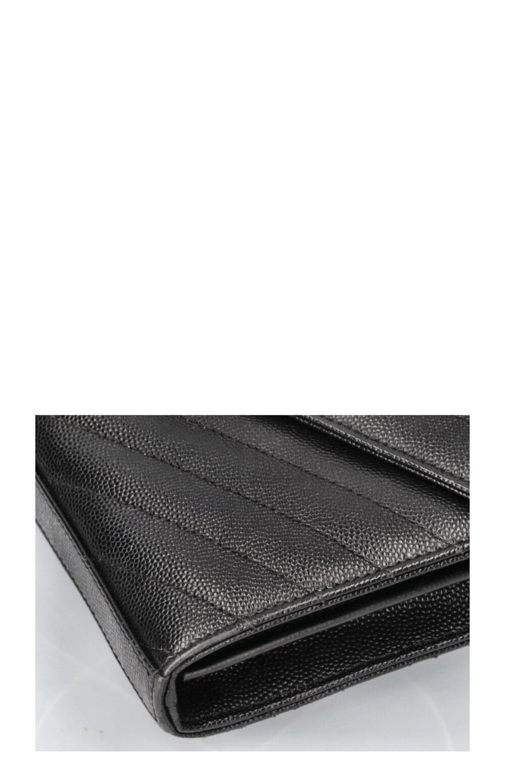 SAINT LAURENT Cassandre Wallet On Chain