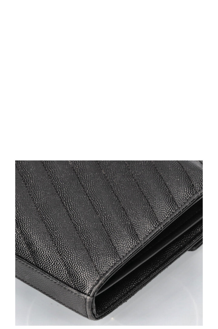 SAINT LAURENT Cassandre Wallet On Chain