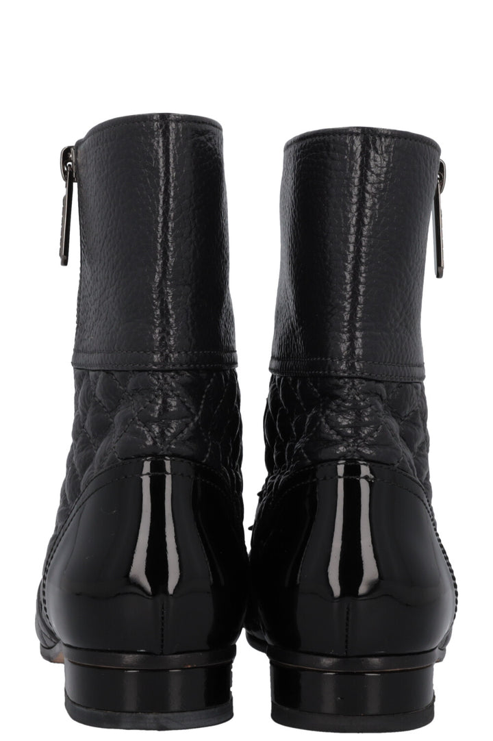 CHANEL 2018 Boots Quilted Leather Black