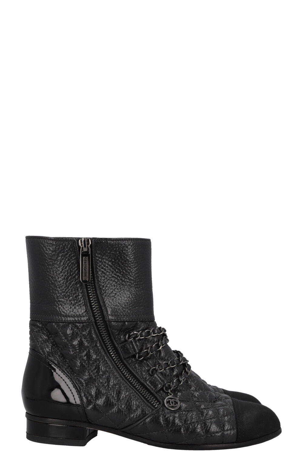 CHANEL 2018 Boots Quilted Leather Black
