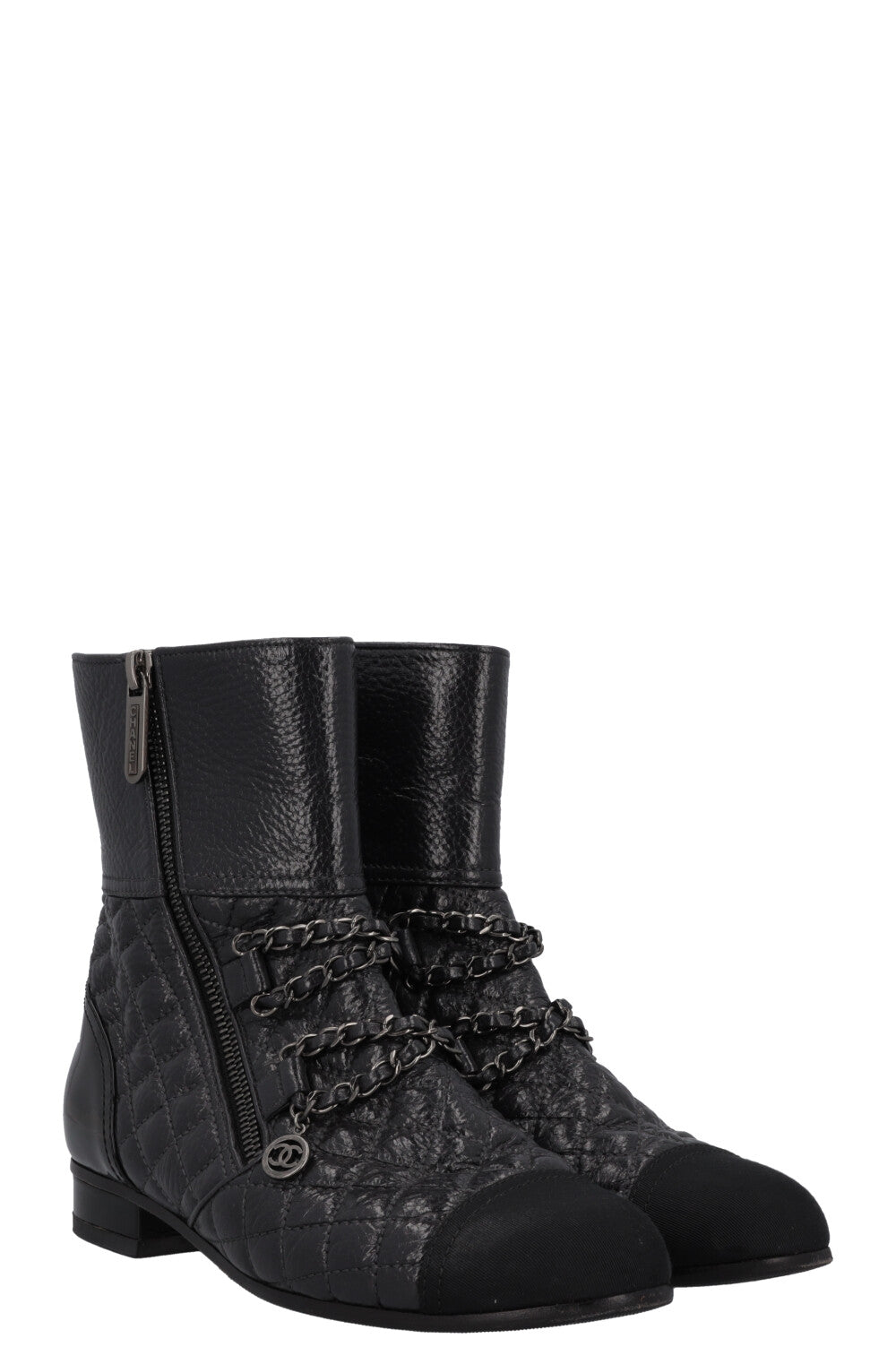 CHANEL 2018 Boots Quilted Leather Black