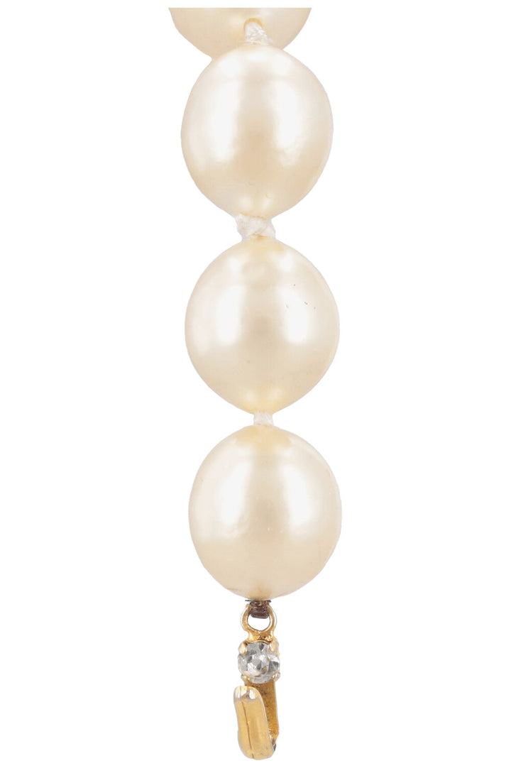 CHANEL Vintage Pearl Necklace