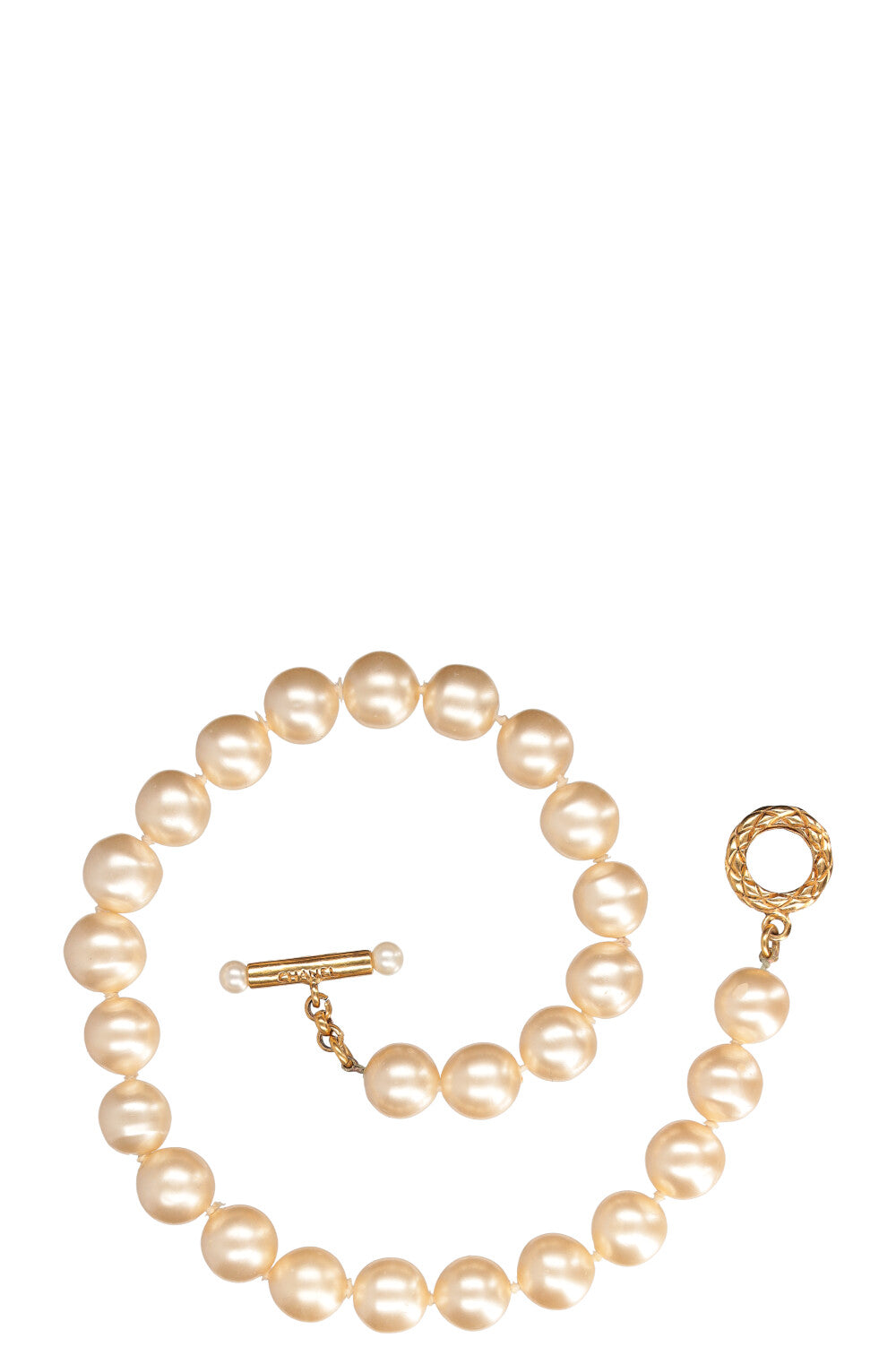 CHANEL Vintage Pearl Choker