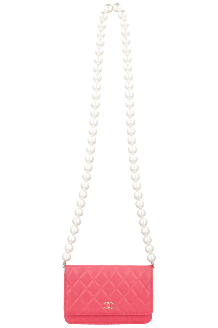 CHANEL XL Pearl Quilt Mini WOC Pink