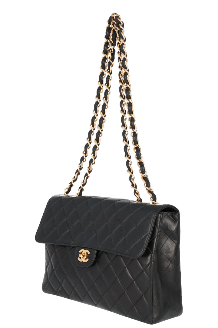 CHANEL Jumbo Single Flap Bag Black