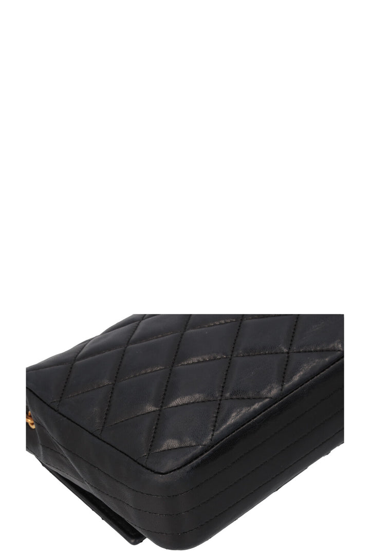 CHANEL Vintage Flap Bag Leather Black