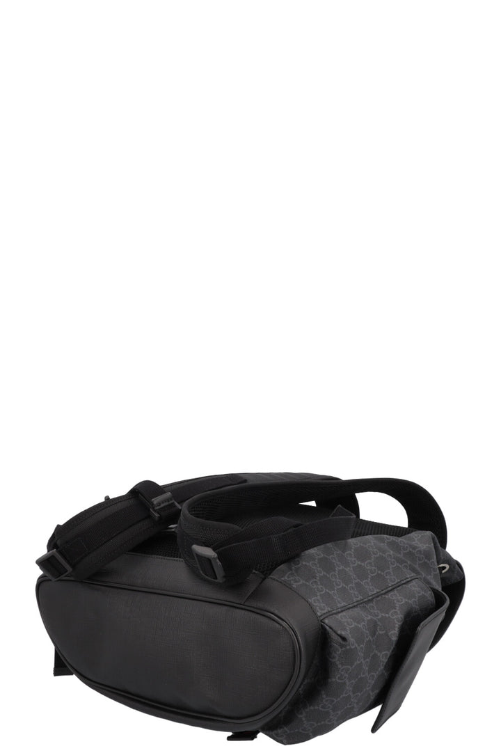 GUCCI Supreme GG Canvas Backpack Grey
