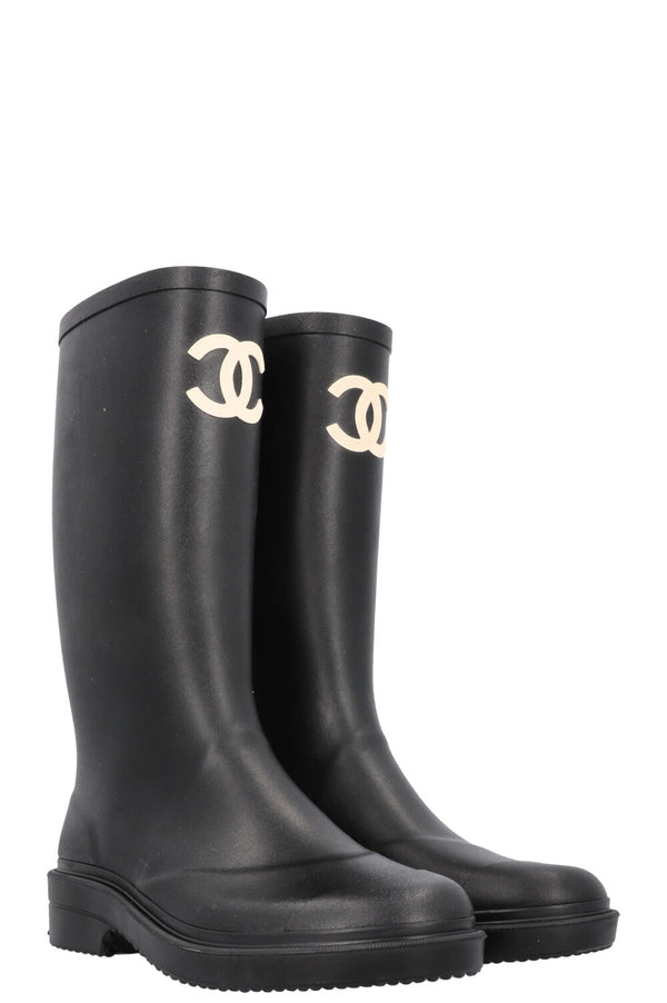 CHANEL CC Rubber Rain Boots Black