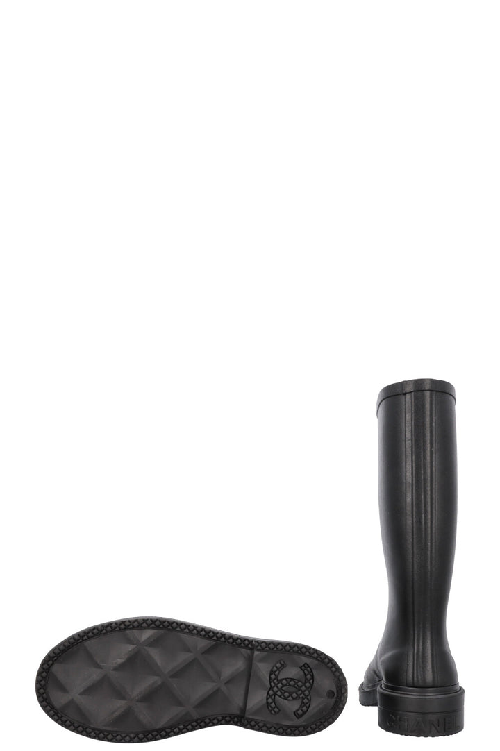 CHANEL CC Rubber Rain Boots Black