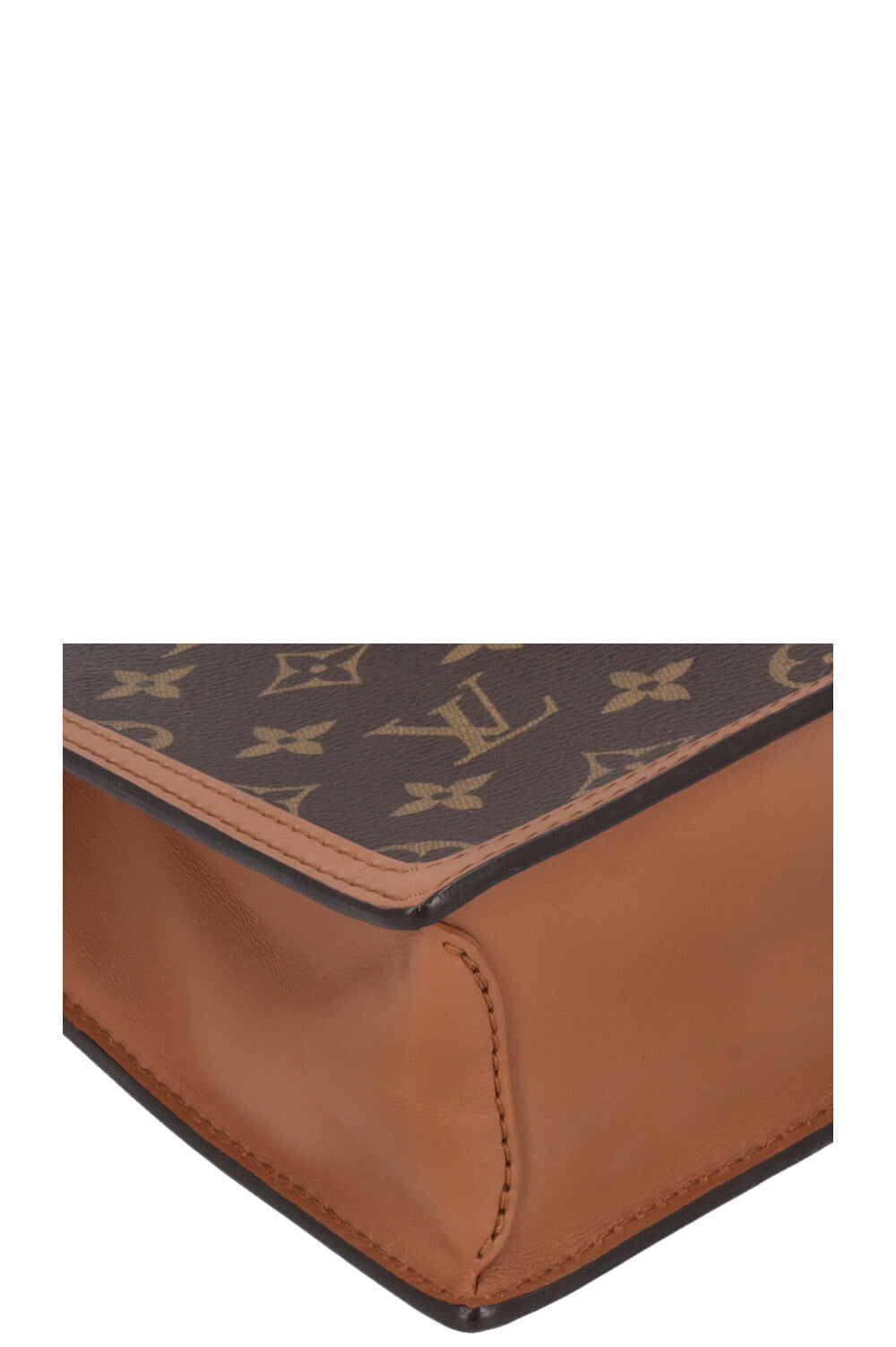 LOUIS VUITTON Reverse Dauphine Clutch MNG Canvas