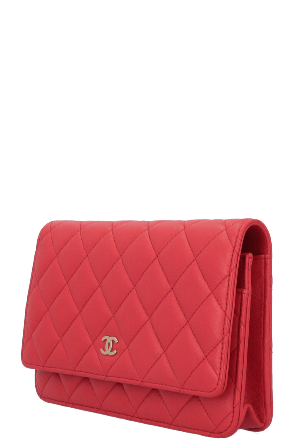 CHANEL WOC Berry – REAWAKE