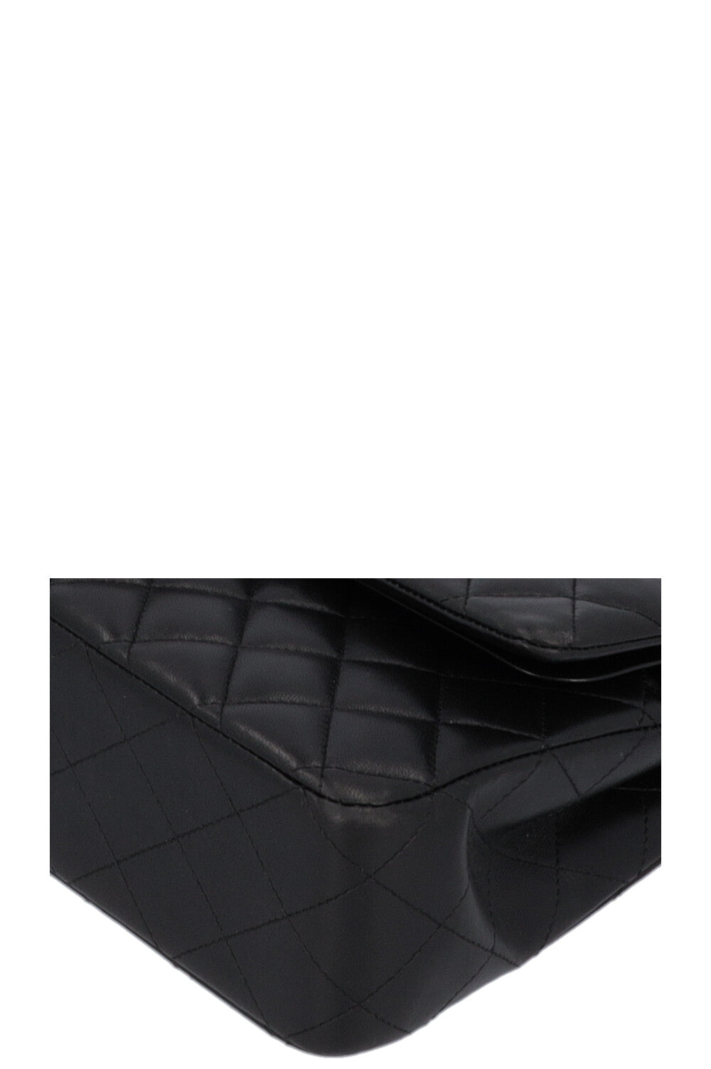 CHANEL Medium Classic Double Flap Black