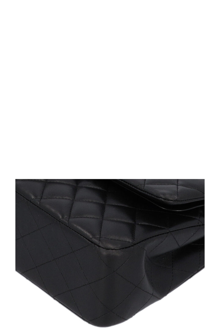 CHANEL Medium Classic Double Flap Black
