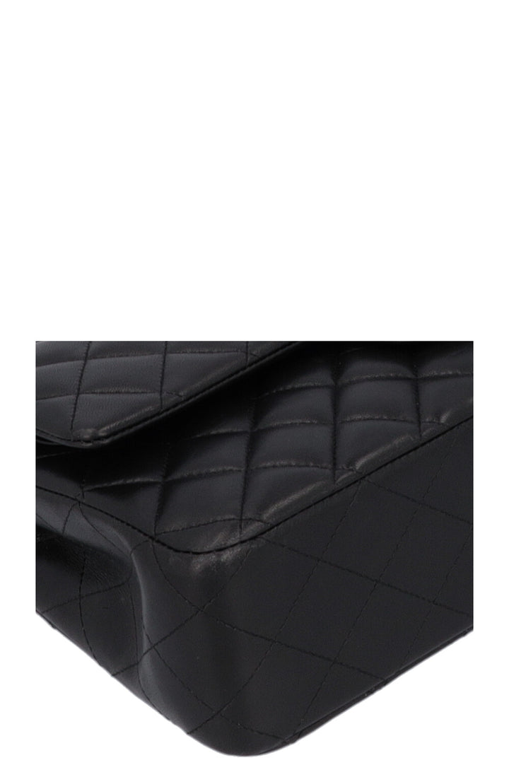 CHANEL Medium Classic Double Flap Black