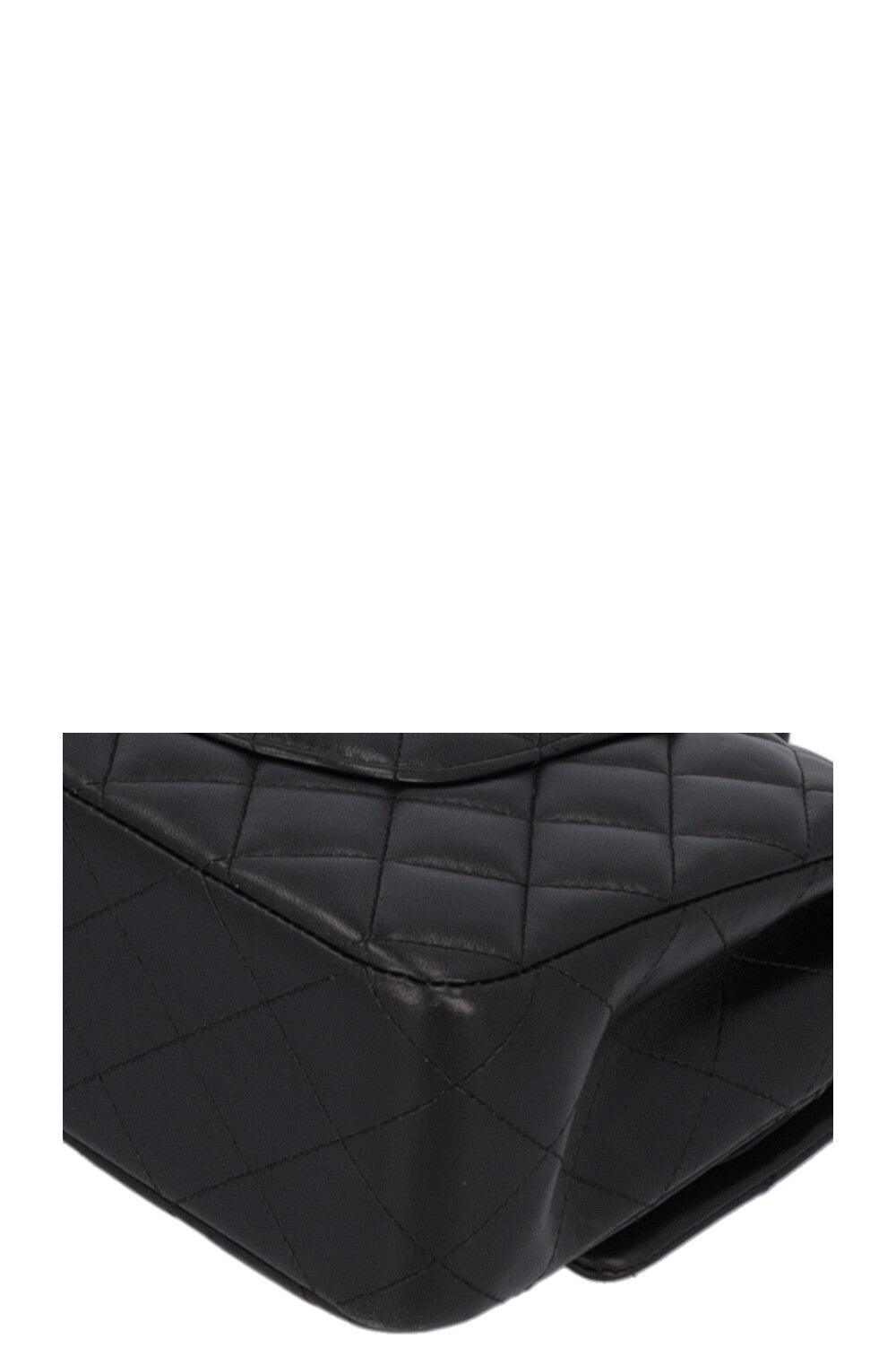 CHANEL Medium Classic Double Flap Black