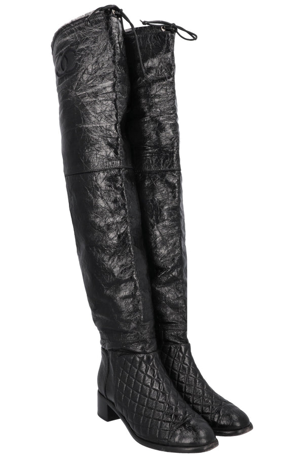 CHANEL 2018 Matelasse CC Overknee Boots Black Patent