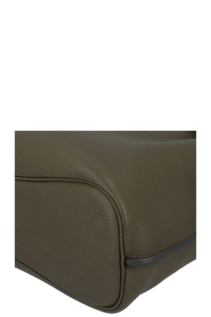 HERMÈS So Kelly 26 Togo Vert Olive