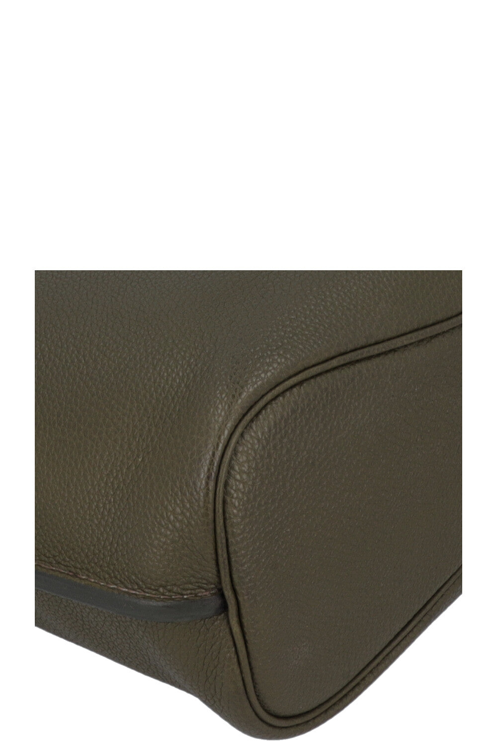 HERMÈS So Kelly 26 Togo Vert Olive