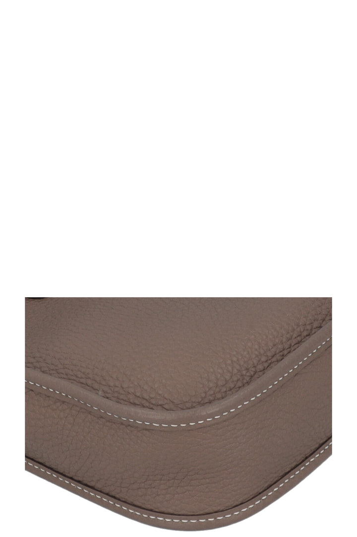 HERMÈS Evelyne TPM 16 Etoupe Gold Blue