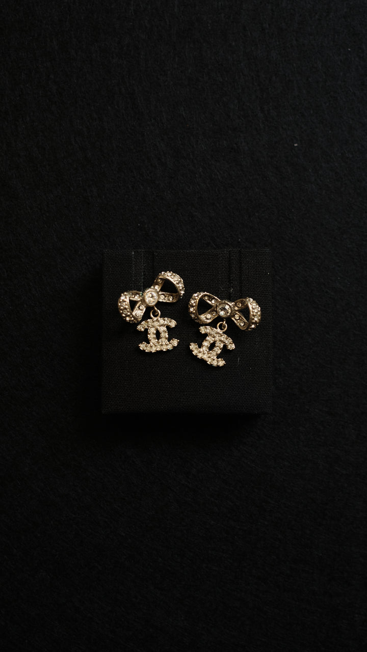 CHANEL 2019 Bow Earrings Champagne