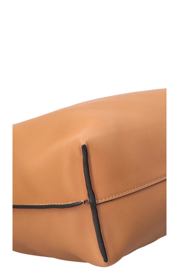 Pochette Flamenco Medium LOEWE en cuir de veau tabac