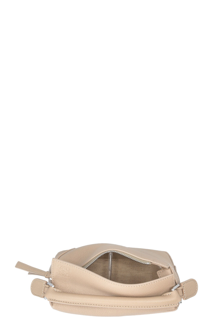 LOEWE Mini Puzzle Bag Clay