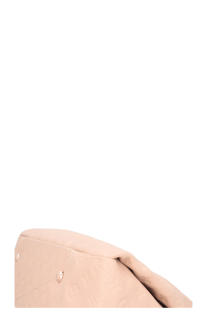 LOUIS VUITTON Artsy MM Empreinte Leather Cream