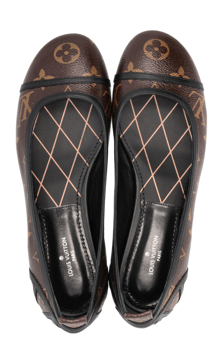 Ballerines LOUIS VUITTON en toile monogram